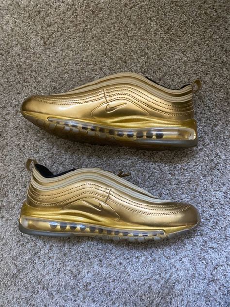 Nike olympic gold air max